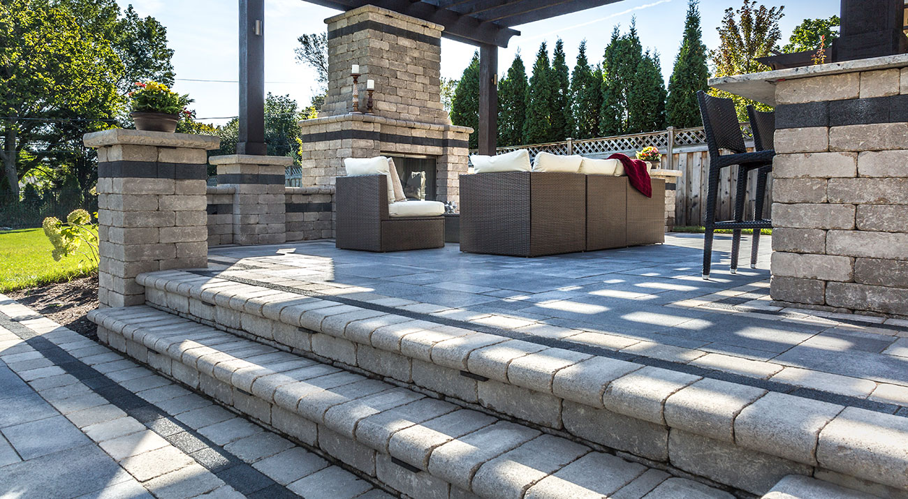 Brussels Fullnose Coping Outdoor Living Limestone 9948