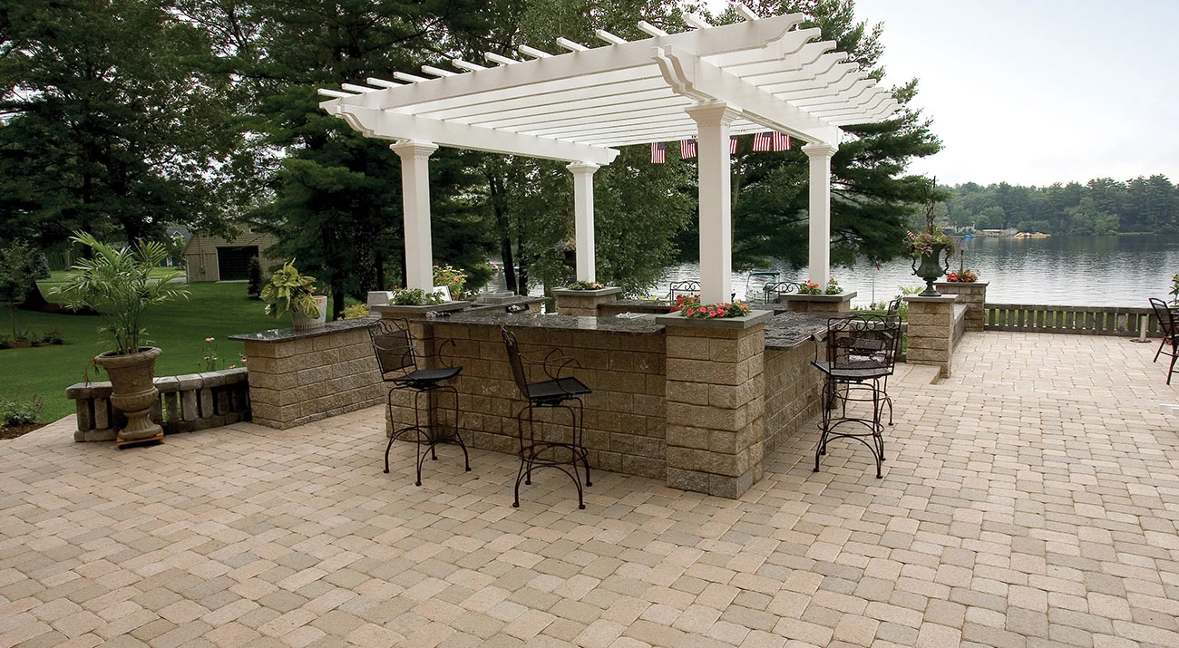 Camelot Outdoor Living River 8867