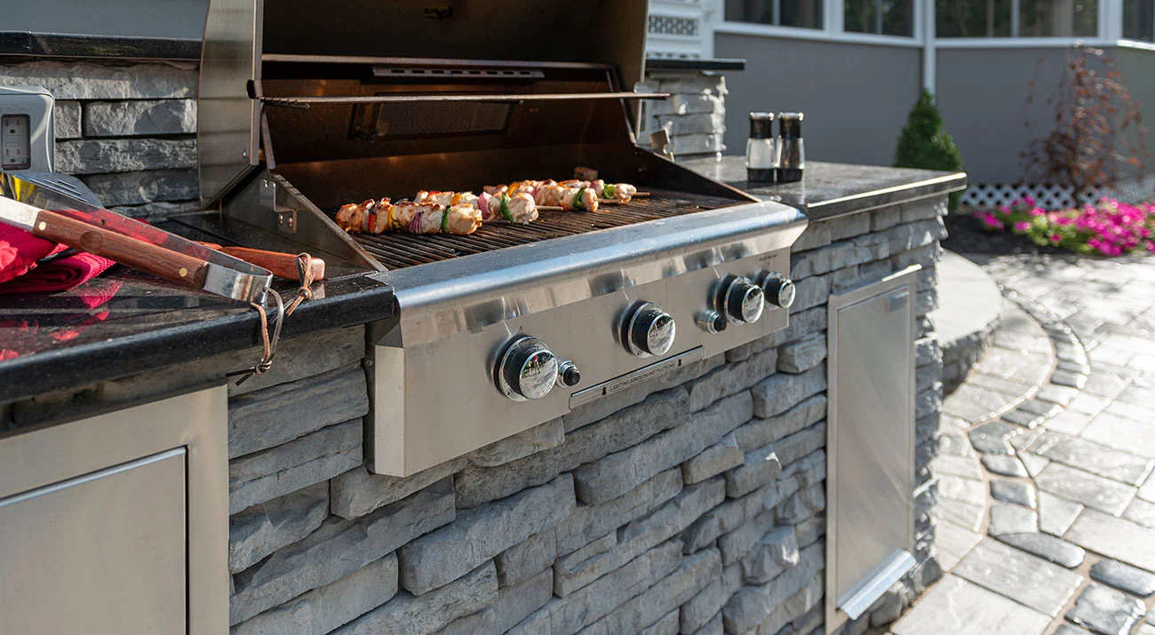 Rivercrest Wall Outdoor Kitchen Costal Slate 7519