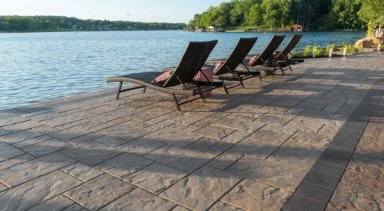 beacon-hill-flagstone_patio_bavarian_4