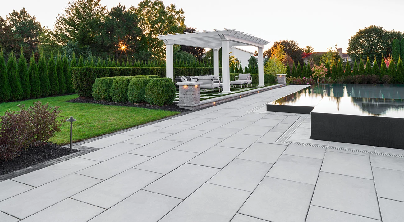 beacon-hill-smooth_pool_opal_3