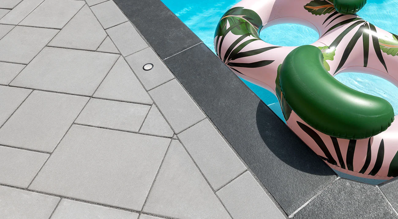 beacon-hill-smooth_pool_opal_4