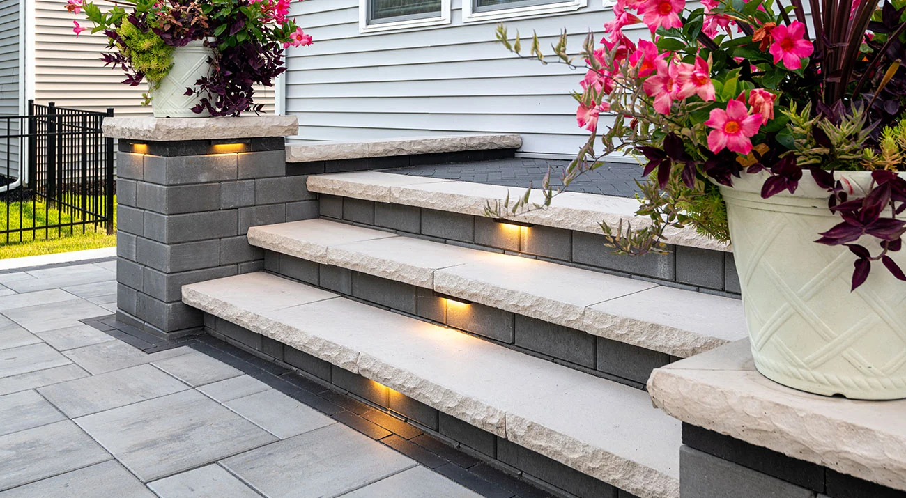 Natural-Stone_Coping_1